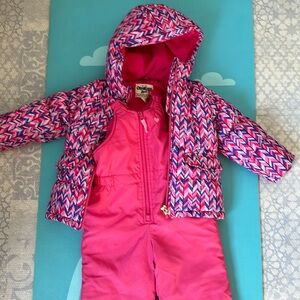 OshKosh B’Gosh matching ski & snowsuit set